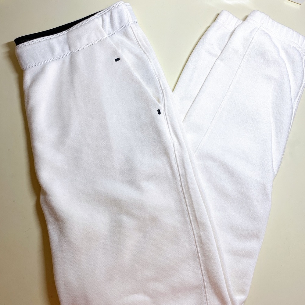 Abercrombie and Fitch white sweatpants